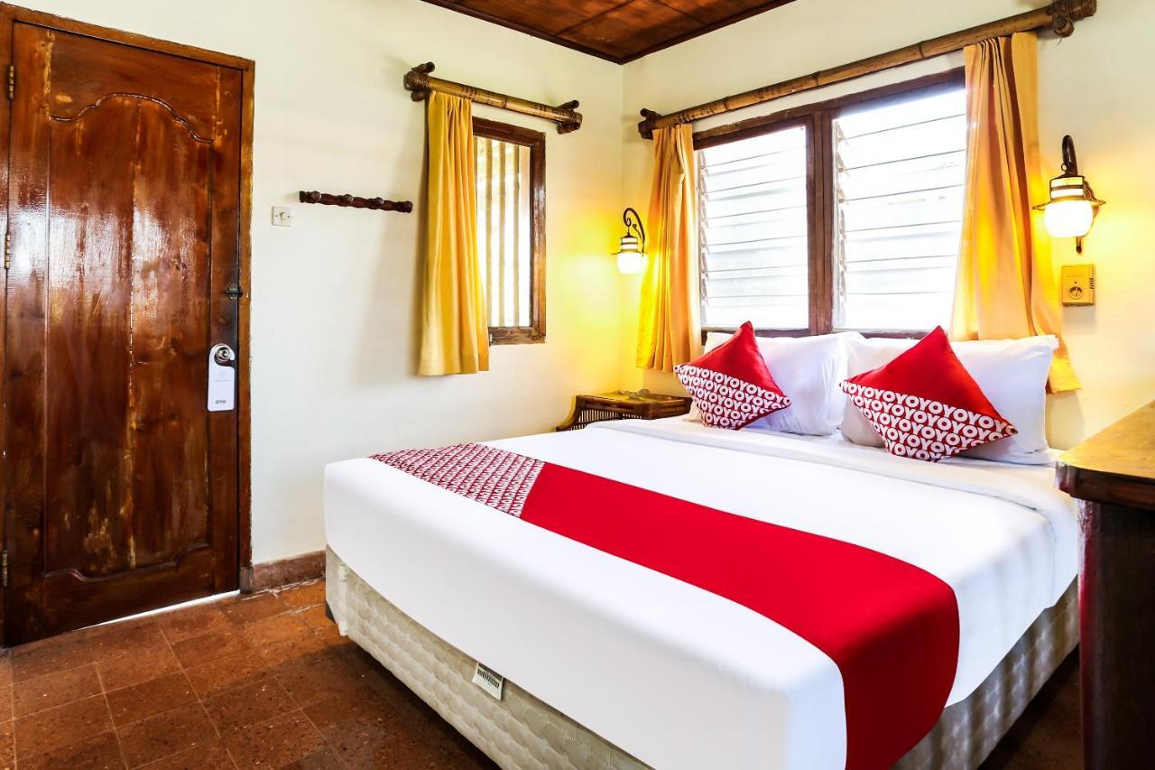 Oyo 90893 Mimpi Bungalows Kuta Lombok Exterior foto
